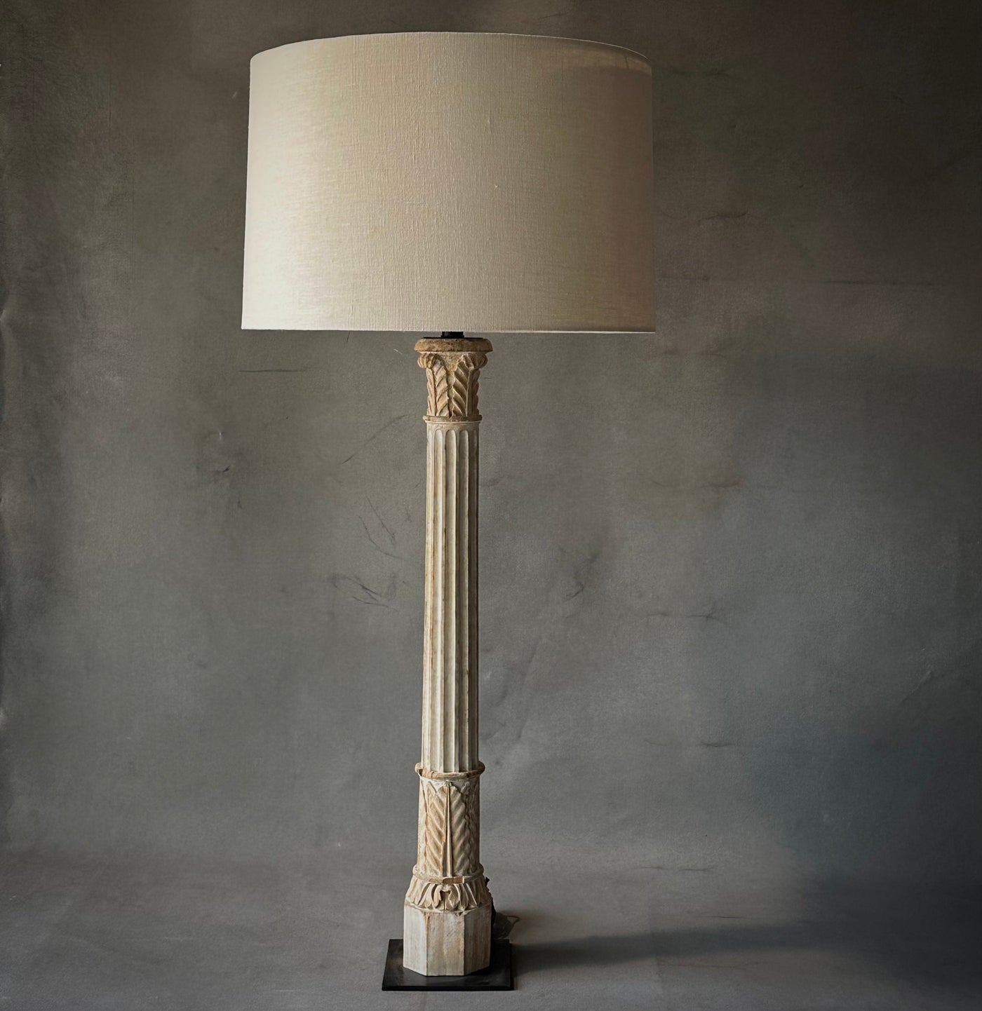 Column Lamp