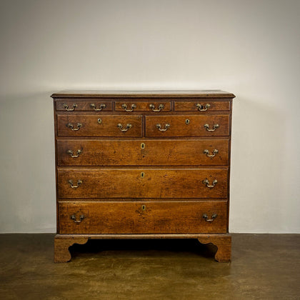 18th Century Oak Chest of Drawers