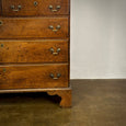 18th Century Oak Chest of Drawers